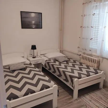 Apartmani Dominik Zadar Exterior foto